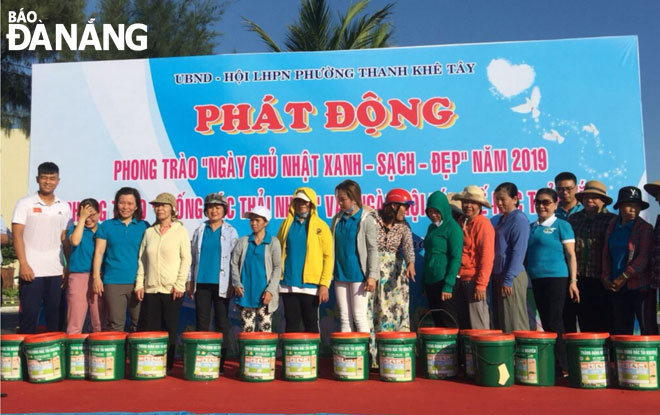 Các ngành chức năng, hội, đoàn thể trên địa bàn quận Thanh Khê thời gian qua phát động, tuyên truyền mạnh mẽ đến người dân về chống rác thải nhựa.