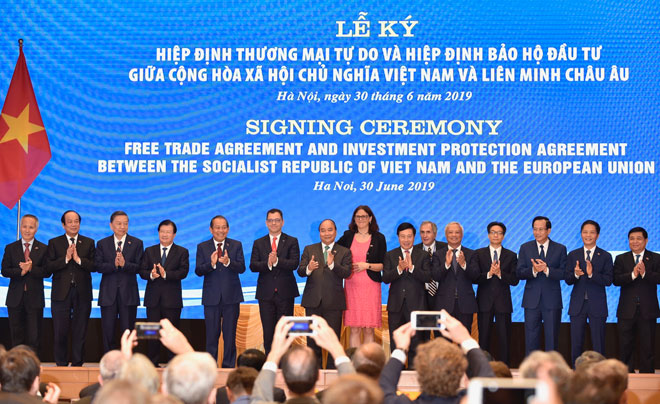 Việt Nam và EU ký Hiệp định Thương mại tự do và Hiệp định Bảo hộ đầu tư: Thúc đẩy mạnh mẽ phát triển kinh tế giữa Việt Nam và EU