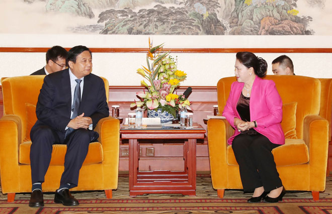 Chủ tịch Quốc hội Nguyễn Thị Kim Ngân tiếp lãnh đạo các doanh nghiệp Trung Quốc
