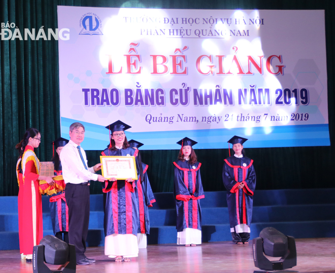 Gần 90% sinh viên Phân hiệu Đại học Nội vụ tại Quảng Nam có việc làm ngay khi tốt nghiệp