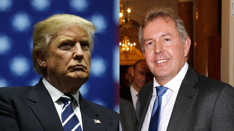 Đại sứ Anh tại Mỹ Kim Darroch (trái) từ chức. Ảnh: CNN