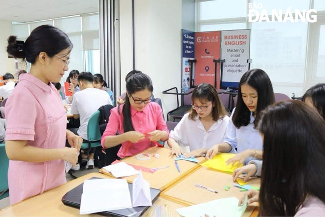 Một buổi học về khởi nghiệp đổi mới sáng tạo tại Viện Nghiên cứu và Đào tạo Việt - Anh. (Ảnh do đơn vị cung cấp)