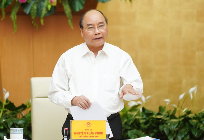 Thủ tướng Nguyễn Xuân Phúc phát biểu kết luận hội nghị. Ảnh: VGP