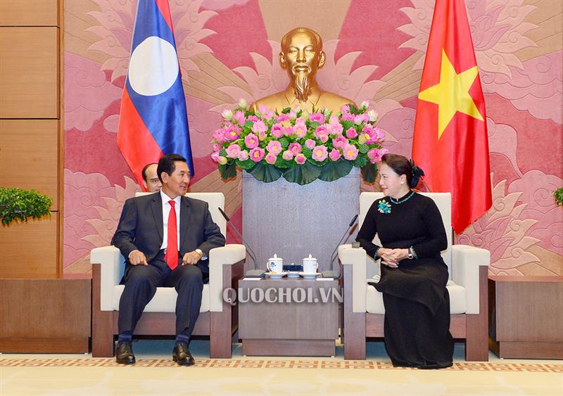 Không ngừng củng cố và phát triển quan hệ Việt Nam-Lào