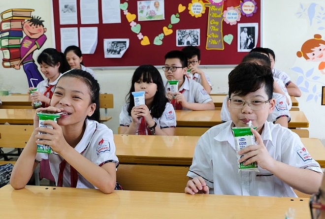 Học sinh Hà Nội tham gia chương trình Sữa học đường