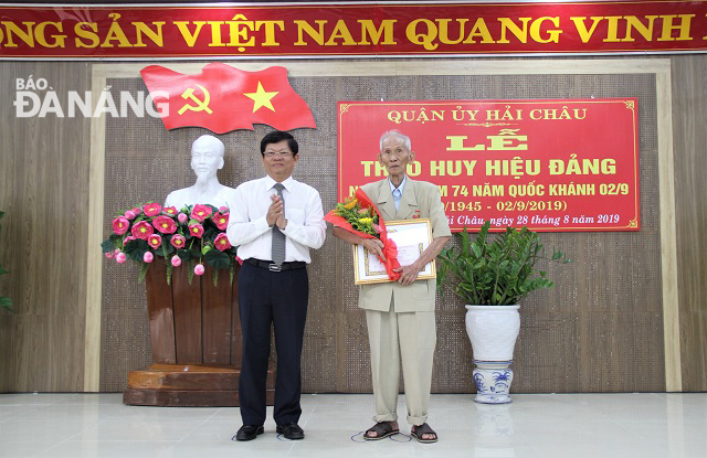 Đảng viên cần phát huy tinh thần tiên phong, gương mẫu