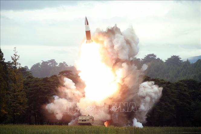 Anh, Pháp, Đức lên án các vụ phóng tên lửa của Triều Tiên
