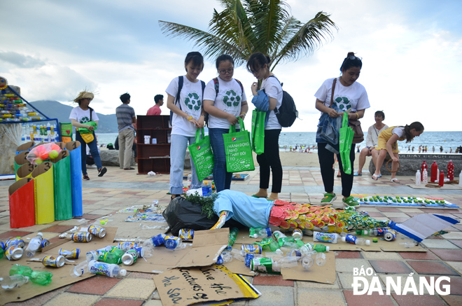 Đại dương sẽ bị tàn phá nếu có quá nhiều rác thải nhựa. Ảnh XUÂN SƠN.