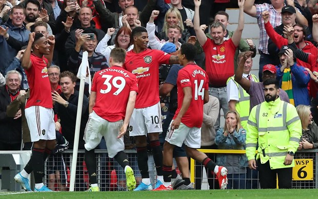 Manchester United có chiến thắng tưng bừng trong ngày ra quân. (Ảnh: Getty)