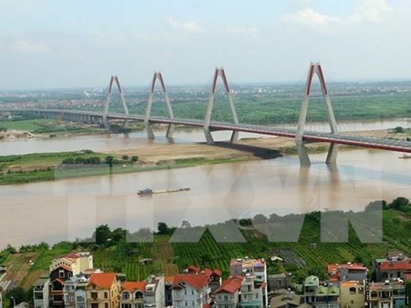 Nhat Tan Bridge spans the Red River in Ha Noi (Photo: VNA)