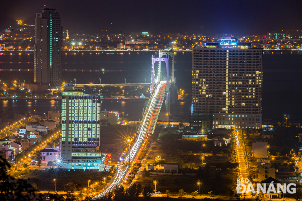 A stunning long exposure photo of the Thuan Phuoc Bridge