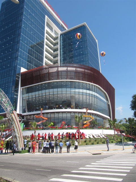 The first entertainment and shopping centre of the northwest urban area will be opened later this year in Da Nang. The centre was developed by Trungnam Land joint-stock company and VV Mall – a luxurious shopping centre.