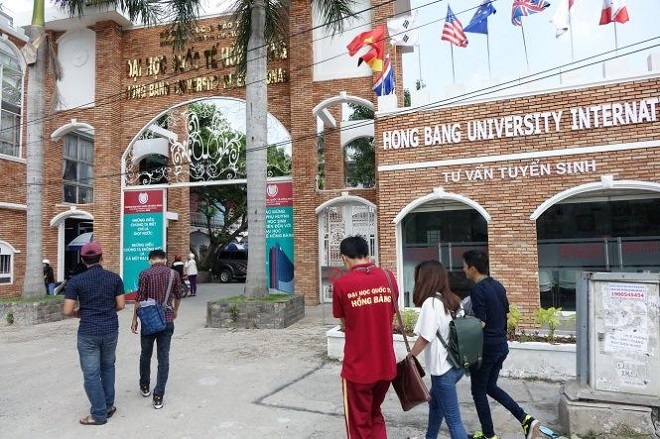 Trường ĐH Quốc tế Hồng Bàng có địa chỉ tại số 215 Điện Biên Phủ - P.15 - Q. Bình Thạnh - TP. Hồ Chí Minh.