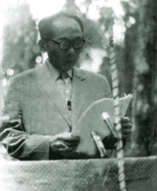 Đồng chí Võ Chí Công đọc Lời điếu tại lễ truy điệu Chủ tịch Hồ Chí Minh do Khu ủy 5 tổ chức tháng 9 năm 1969. (Ảnh tư liệu)