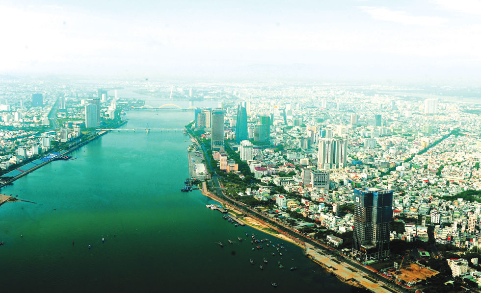 Many high-rise buildings built along the both banks of the Han River