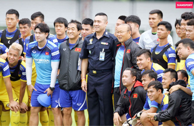 Đội tuyển Việt Nam tích cực tập luyện trước trận gặp Thái Lan