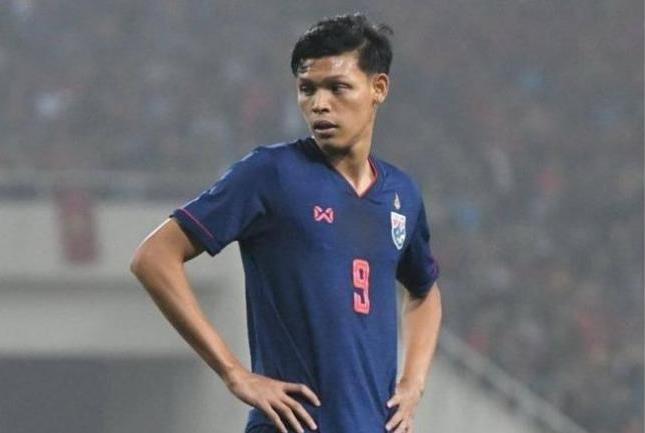 Vòng loại World Cup 2022: Thái Lan 'cắm' Supachai trên hàng công khi đối đầu Việt Nam