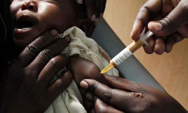 Công bố vaccine chống sốt rét đầu tiên trên thế giới