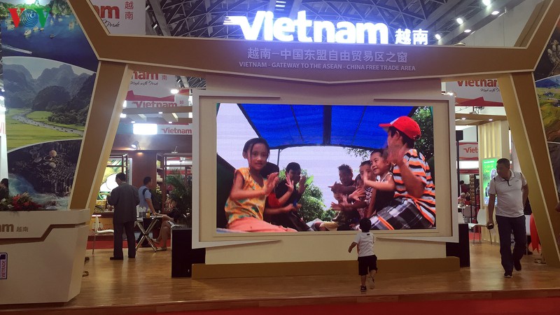Hàng Việt Nam được ưa chuộng tại Hội chợ Trung Quốc - ASEAN