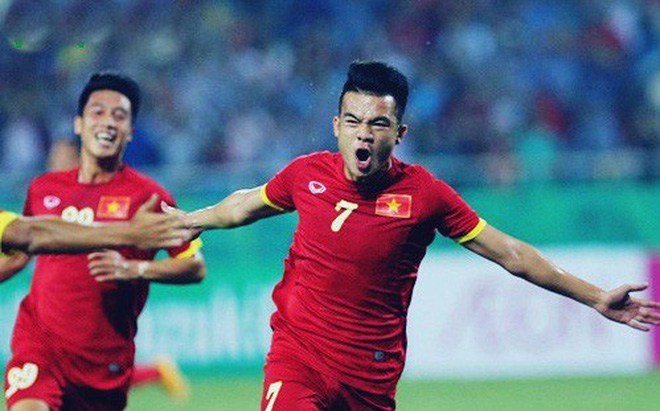 Cầu thủ đầu tiên chia tay đội tuyển Việt Nam