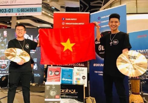 A pair of Vietnamese students beat off competition from a number of other entrants in the Rhythm duo