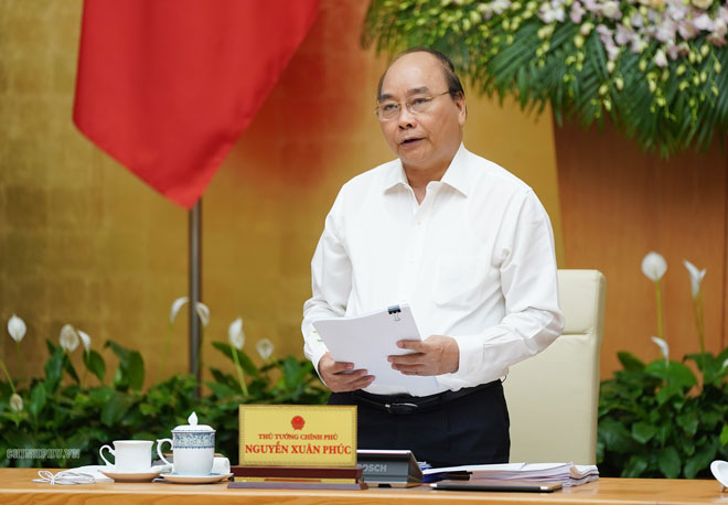 Thủ tướng Nguyễn Xuân Phúc phát biểu tại phiên họp.  Ảnh: VGP