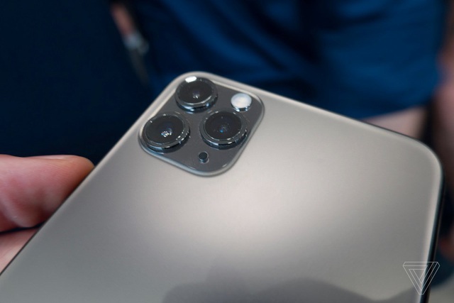 Thiết kế cụm camera trên iPhone 11 Pro có thể khiến nhiều người mắc “hội chứng sợ lỗ tròn” cảm thấy rùng mình