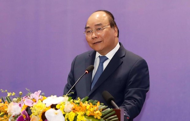 Prime Minister Nguyen Xuan Phuc speaks at the forum (Photo: VNA)