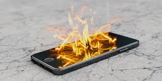iPhone phát nổ khi đang sạc pin, một thanh niên tử vong