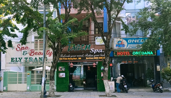 Quận Ngũ Hành Sơn: Xử lý 35 trường hợp vi phạm về chữ Tiếng Việt trên biển quảng cáo
