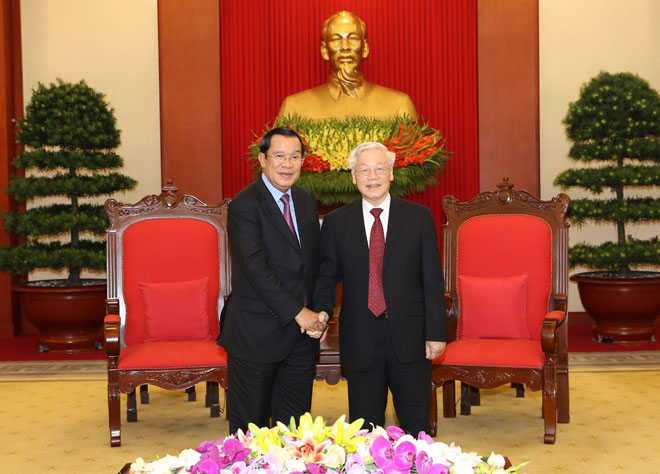 Việt Nam - Campuchia nhất trí đẩy mạnh kết nối hai nền kinh tế