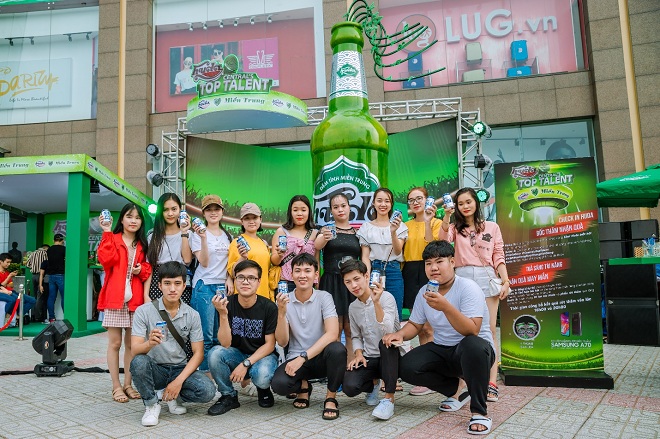 Quang Linh, Hồ Ngọc Hà và giám khảo bí mật đối đầu giành thí sinh trong Huda Central's Top Talent 2019