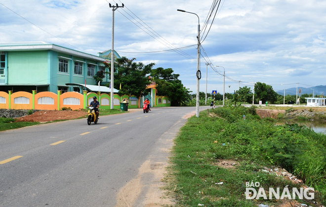 A secion of the soon-to-be-upgraded Cau Do-Tuy Loan Route