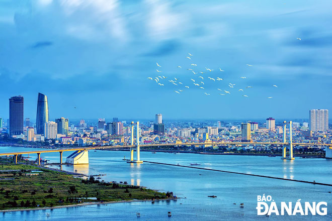 Cầu Thuận Phước được đầu tư xây dựng từ nội dung Quy hoạch chung thành phố Đà Nẵng đến năm 2030, tầm nhìn đến năm 2045, phê duyệt vào năm 2002. Ảnh: TRIỆU TÙNG