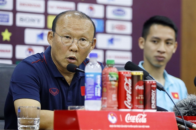 Park Hang-seo speaks at the Việt Nam vs Malaysia press conference in Hà Nội on Wednesday. Photo courtesy of VFF Read more at http://vietnamnews.vn/sports/536676/forget-the-past-it-is-all-about-today-park.html#zRtIBd4htUverImX.99