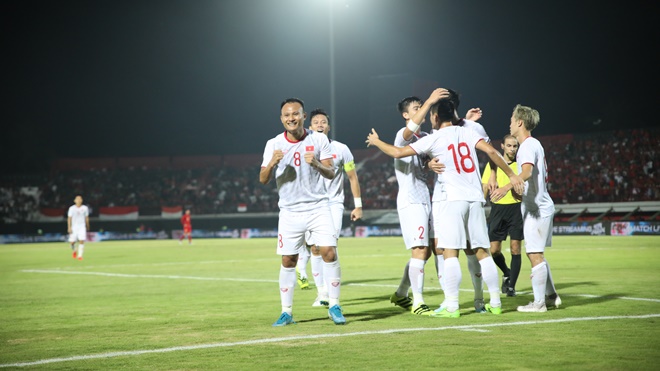 Tuyển Việt Nam đánh bại Indonesia 3-1 ngay tại Bali