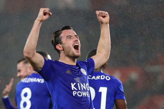 Chilwell mở đầu cho chiến thắng tưng bừng của Leicester