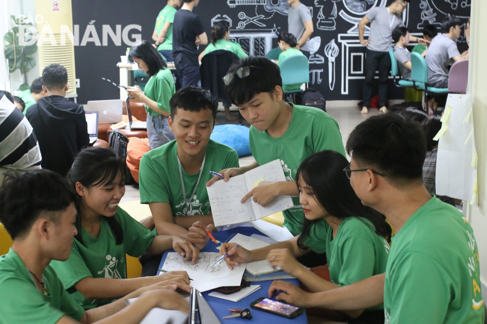 Các thí sinh tham gia Startup Weekend Danang 2019.