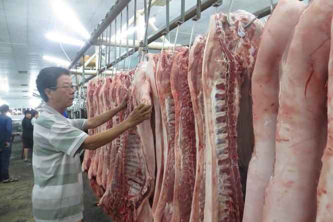 Thịt heo tăng 10.000 đồng/kg so với cuối tuần qua