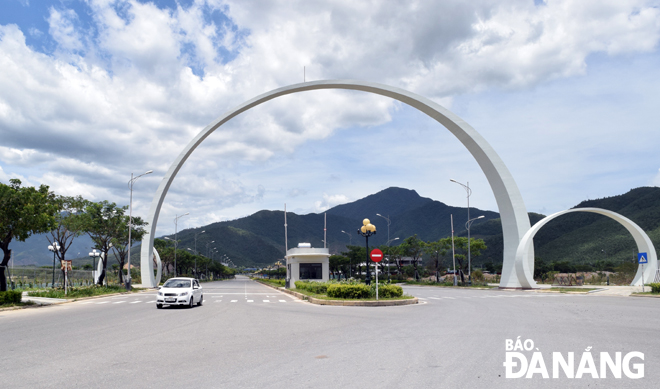  Infrastructure construction at the Da Nang Hi-Tech Park is progressing well to serve the city's investment attraction activities.