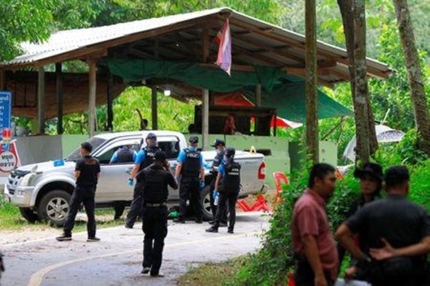 Thai forensic experts examine the site where village defence volunteers were killed by suspected separatist insurgents in Yala province, south Thailand, November 6, 2019. (Source: Reuters)