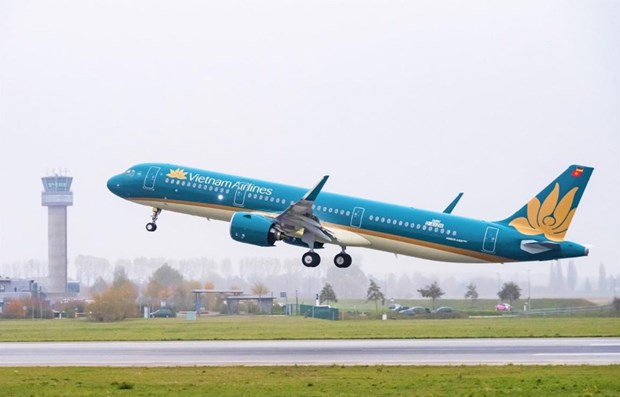 National flag carrier Vietnam Airlines announced on November 6 that it will open two new routes connecting Ho Chi Minh City and Hanoi with China’s Shenzhen.(Photo: VNA)