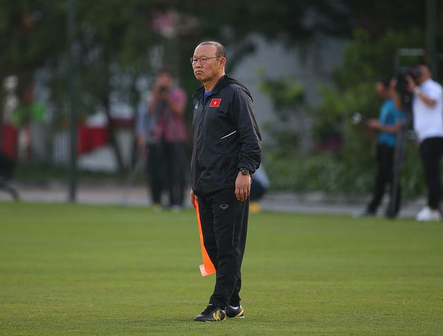 HLV Park Hang Seo chính thức dẫn dắt đội tuyển Việt Nam thêm 3 năm