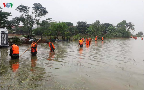 Bão số 6 gây mưa lớn và có nguy cơ ngập lụt nhiều nơi ở khu vực miền Trung.