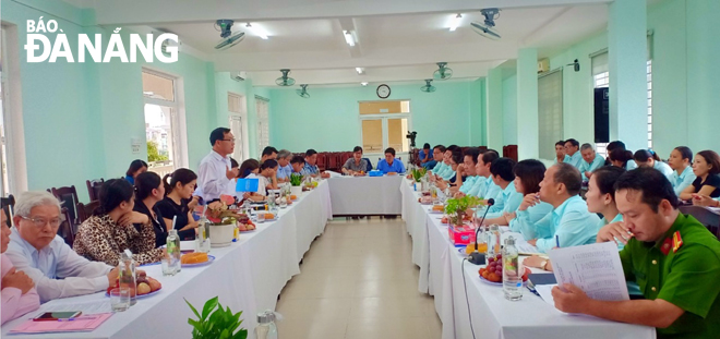 Đoàn công tác Ban Chỉ đạo phong trào và đề án của quận Sơn Trà trong một buổi kiểm tra tại phường An Hải Bắc.