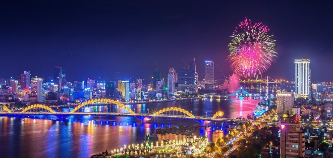 Lễ hội pháo hoa quốc tế Đà Nẵng đã đưa Đà Nẵng thành điểm đến ưa thích hàng đầu của du khách trong dịp hè.