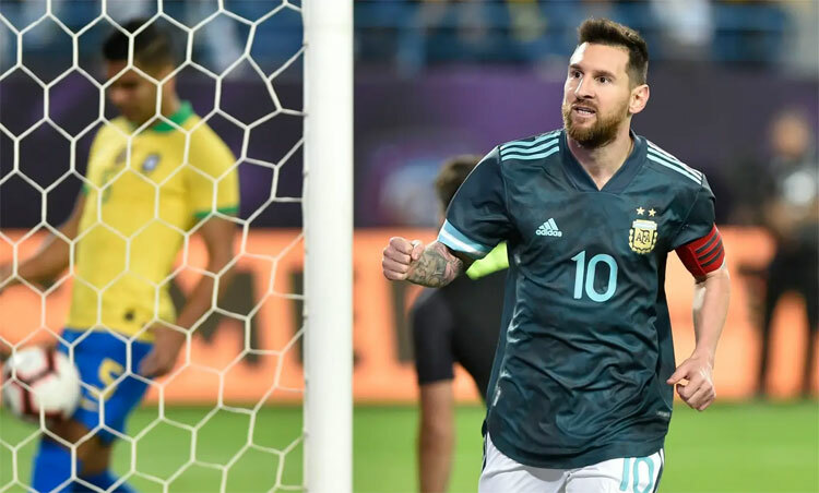 Messi có bàn thứ 69 cho Argentina. Ảnh: AP.