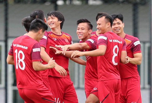Việt Nam leap up in the world football ranking. — Photo doisongplus.vn Read more at http://vietnamnews.vn/sports/548589/viet-nam-place-no-92-in-november-ranking.html#QmHwjPRdoeHGVjvA.99