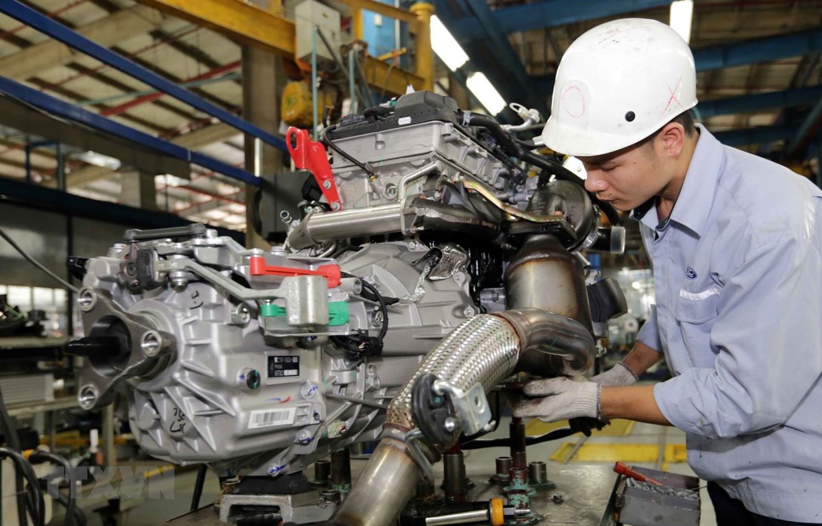 Công nghiệp chế biến, sản xuất xe có động cơ đã đóng góp lớn cho chỉ số phát triển của ngành công nghiệp. (Ảnh: Trần Việt/TTXVN)
