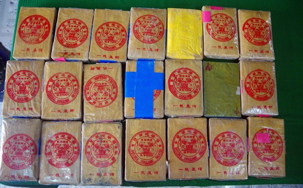 Thừa Thiên-Huế: Tiếp tục phát hiện 21 bánh nghi là ma túy ở bãi biển